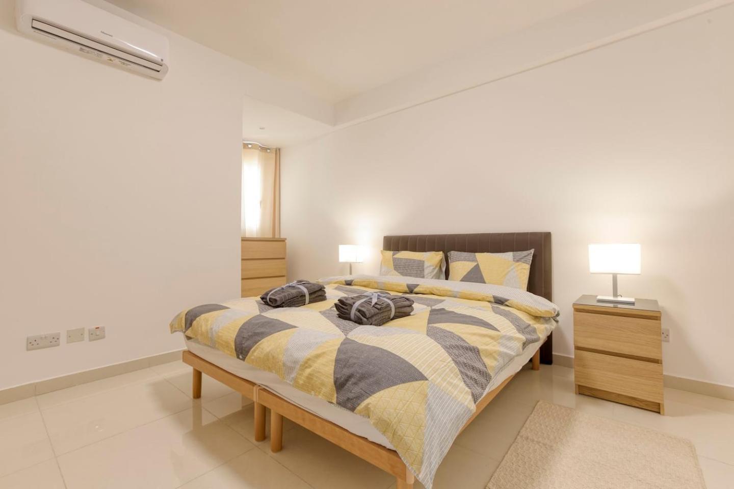 Beautiful Modern Central 2Br Apt Ta Xbiex Dış mekan fotoğraf