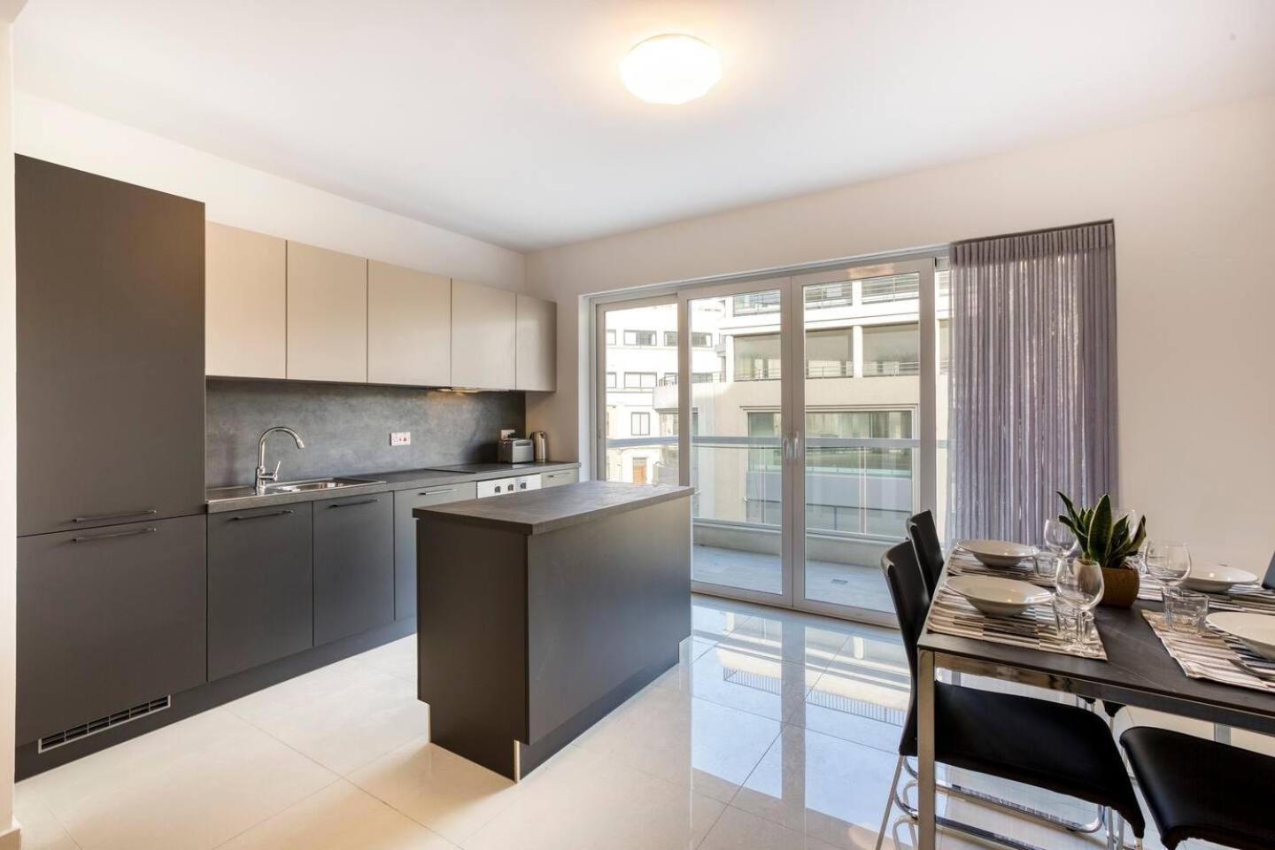 Beautiful Modern Central 2Br Apt Ta Xbiex Dış mekan fotoğraf