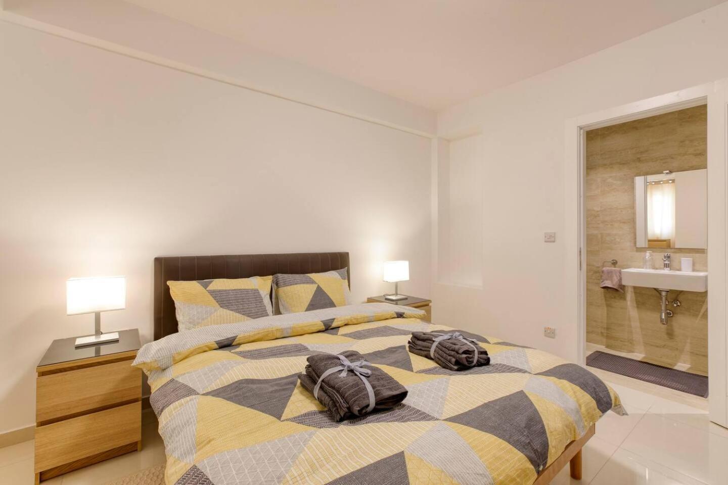 Beautiful Modern Central 2Br Apt Ta Xbiex Dış mekan fotoğraf